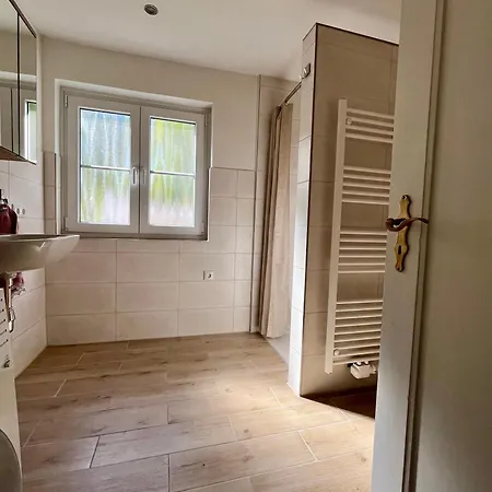 Ruhiges Direkt Am Wald بيت للعطل